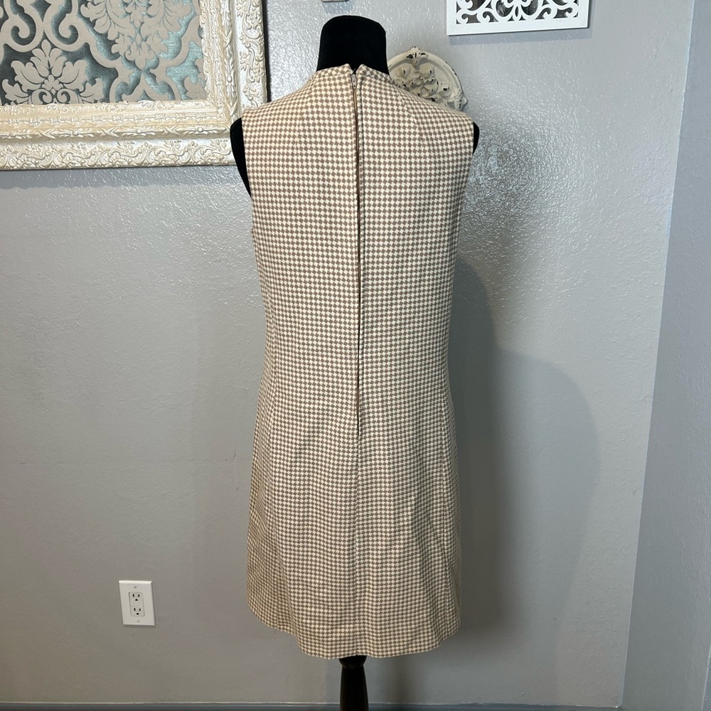 Vintage Houndstooth Skirt Suit with Cape Jacket - Neutral Tones - Picture 12 of 12